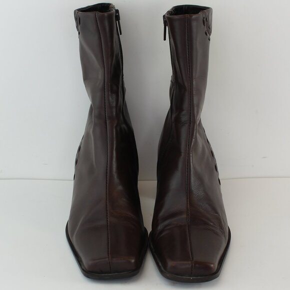 Arnold Churgin Square Toe Stitch Detail Leather Booties (EU 40) - Picture 4 of 10